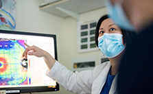 Clinical faculty walking student through a diagnostic image.